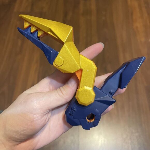 2011 BANDAI Power Rangers Samurai Clawzord #31575 Replacement claw Arm For Parts - Picture 1 of 4